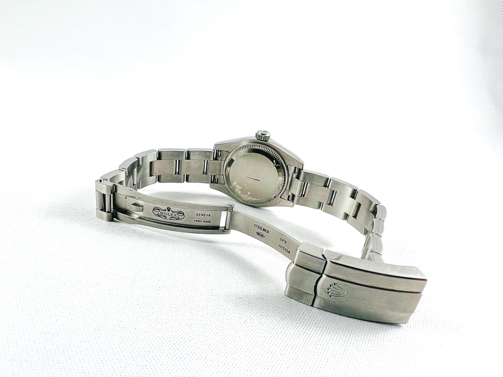 Rolex Oyster Perpetual 26mm08